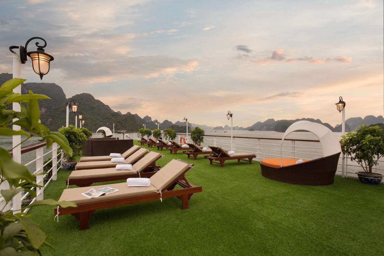 Mon Cheri Cruises Hotel Ha Long Exterior photo