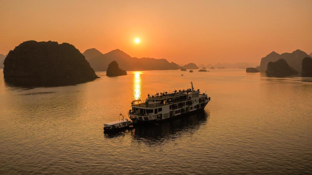 Mon Cheri Cruises Hotel Ha Long Exterior photo